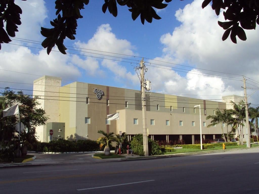 Hotel Aladdin​ - Couples Only​ Miami Springs Exterior photo